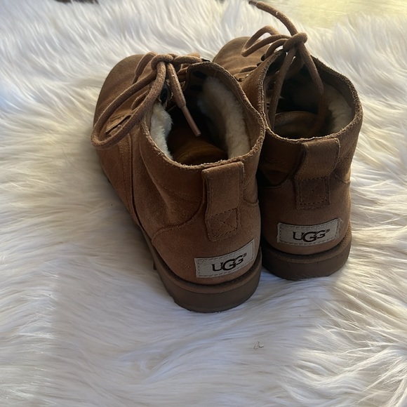 UGG Australia Women's Bethany Boot size 7.5 chestnut brown - Picture 5 of 7